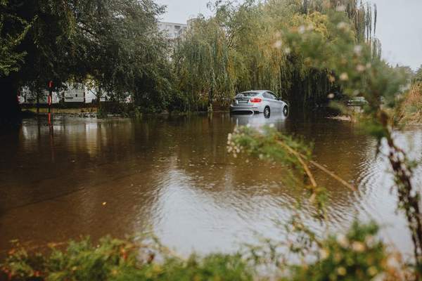 how to check for flood damage on a used car